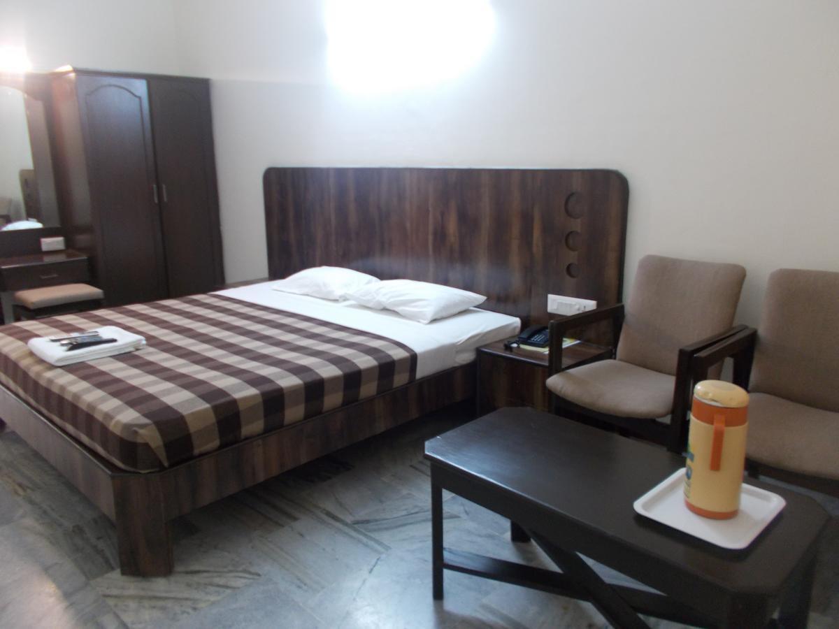 Samrat Residency Malleshwaram Bangalore Exterior foto