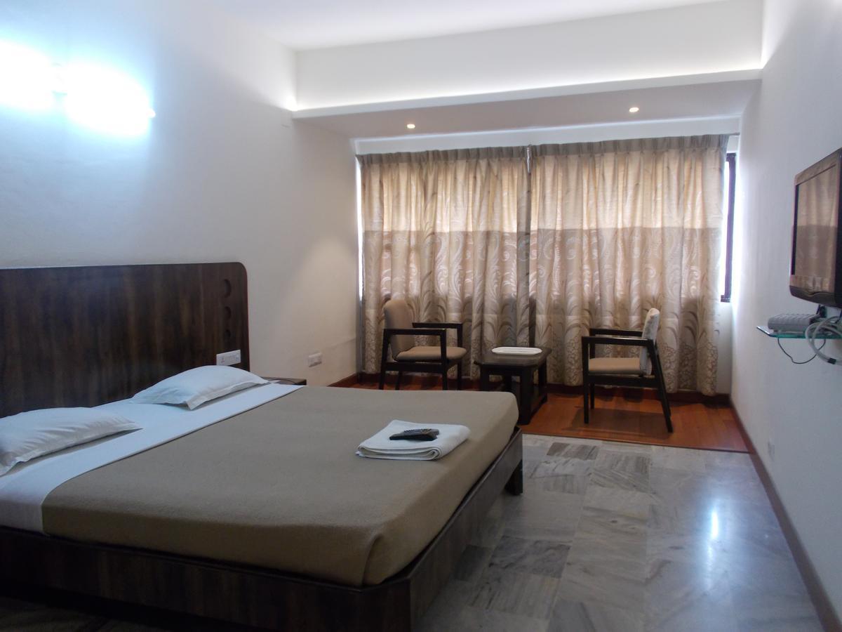 Samrat Residency Malleshwaram Bangalore Exterior foto