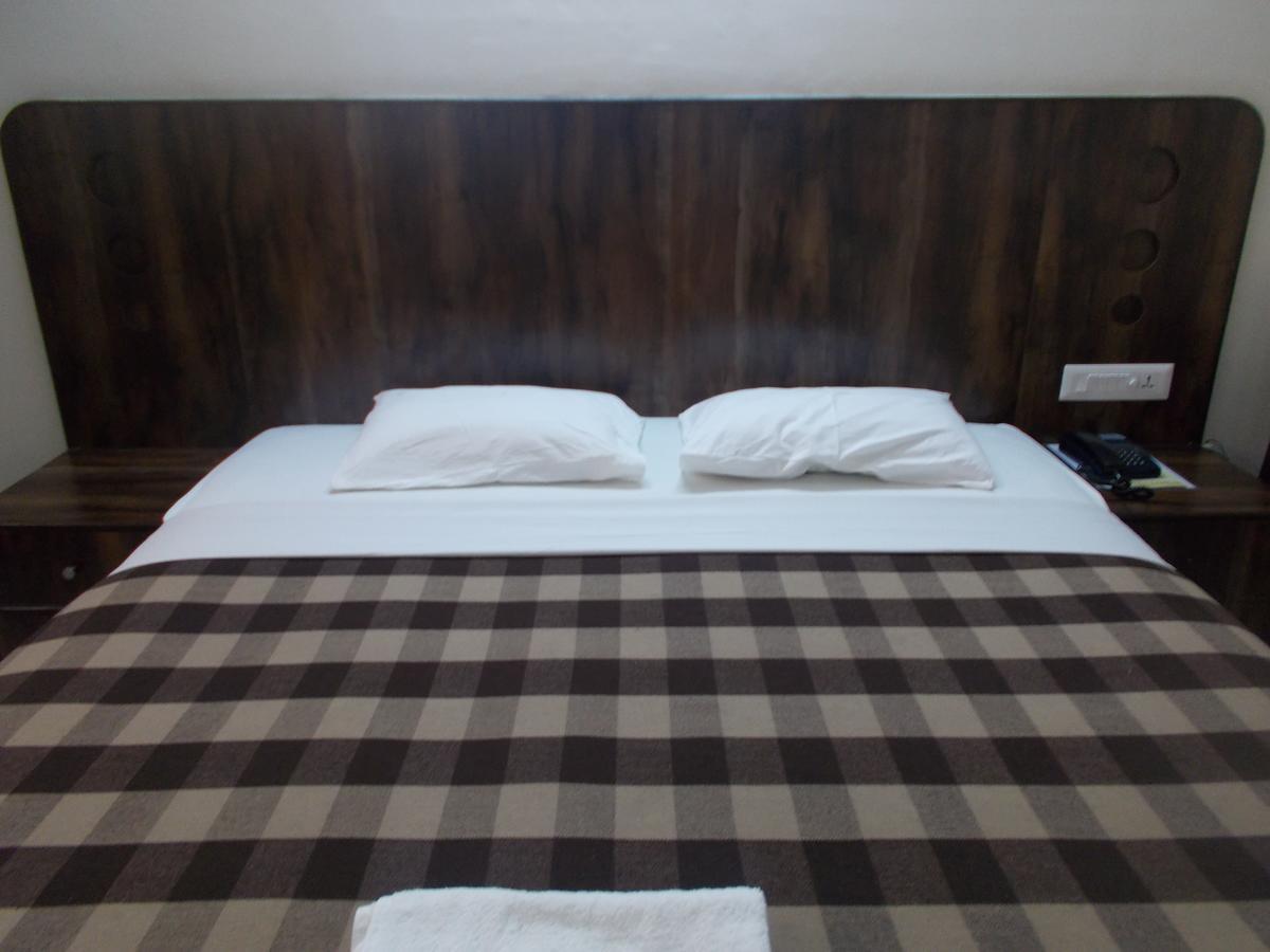 Samrat Residency Malleshwaram Bangalore Exterior foto